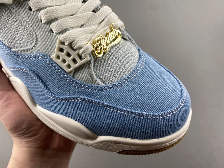 Air Jordan 4 Denim "Worn Blue”小 Levis