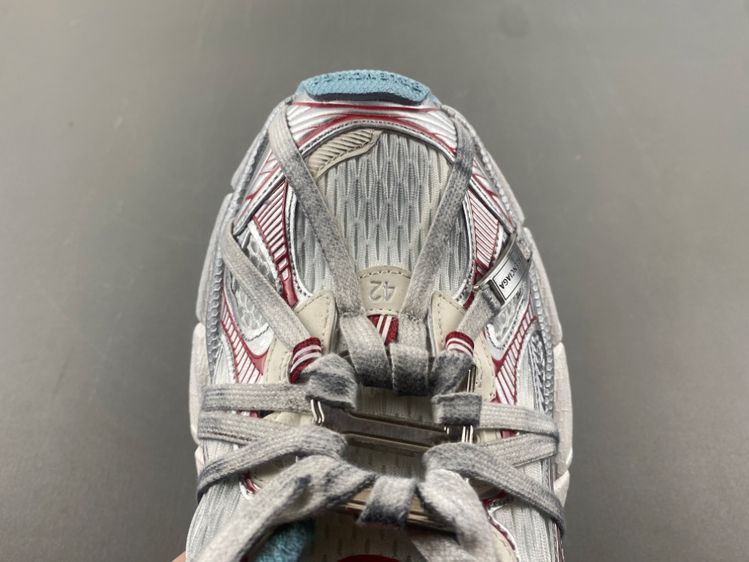 IAGA -PHANTOM SNEAKER
