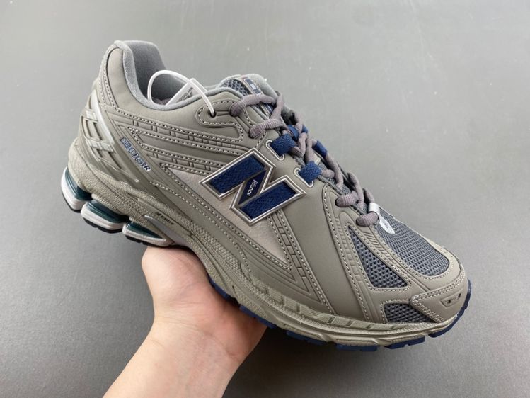New Balance 1906