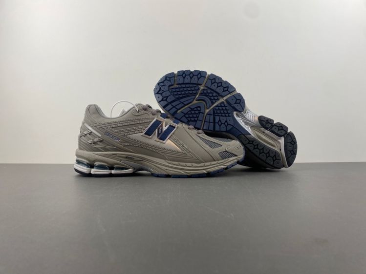 New Balance 1906