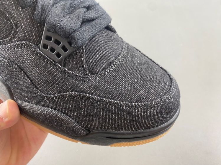 Levi's x Air Jordan 4 Retro