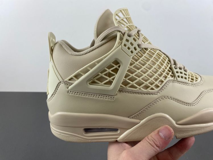 Air Jordan 4 Net 以“Rattan”