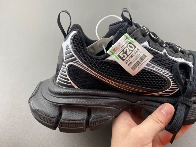 IAGA -PHANTOM SNEAKER