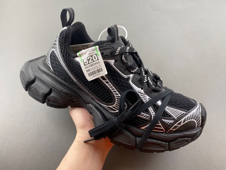 IAGA -PHANTOM SNEAKER