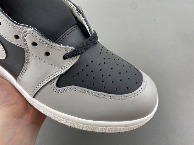 Air Jordan 1 Hi '85 “Reverse Shadow”85