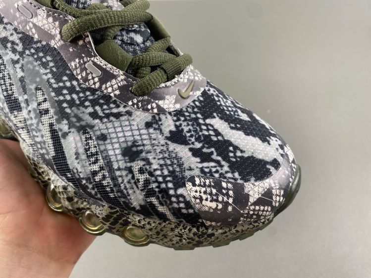 Nike Air Max DN 8