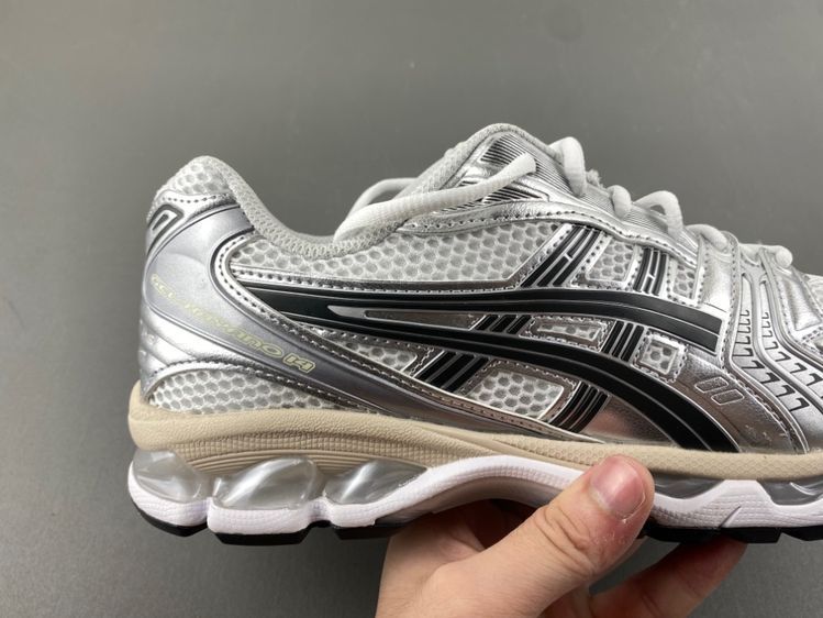 ASICS GEL-Kayano 14