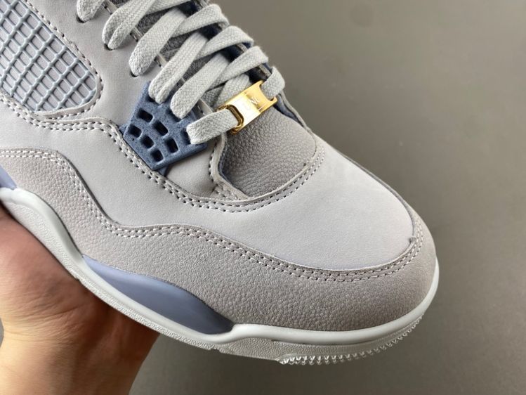 GX Batch  Jordan 4 UNC Tar Heels PE