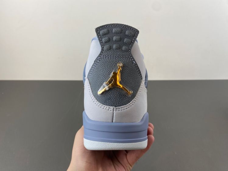 GX Batch  Jordan 4 UNC Tar Heels PE