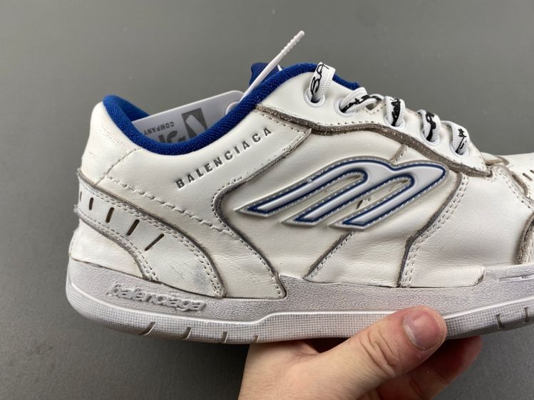 Balenciaga18