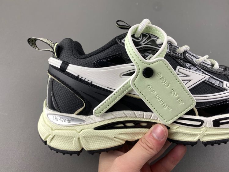 Off White 24
