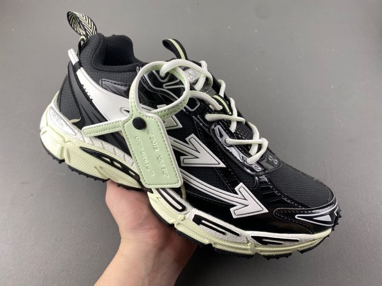 Off White 24