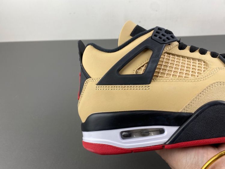 Air Jordan 4 Retro 'Pizza'