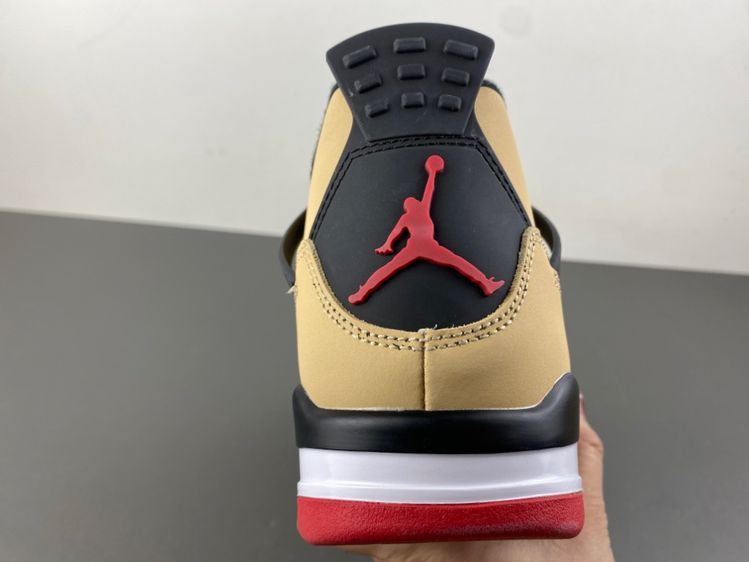 Air Jordan 4 Retro 'Pizza'