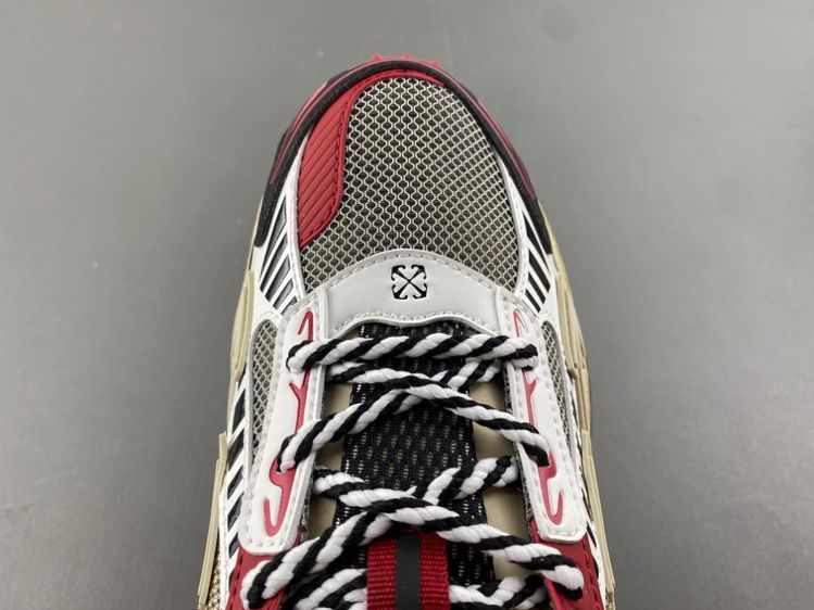 Off White