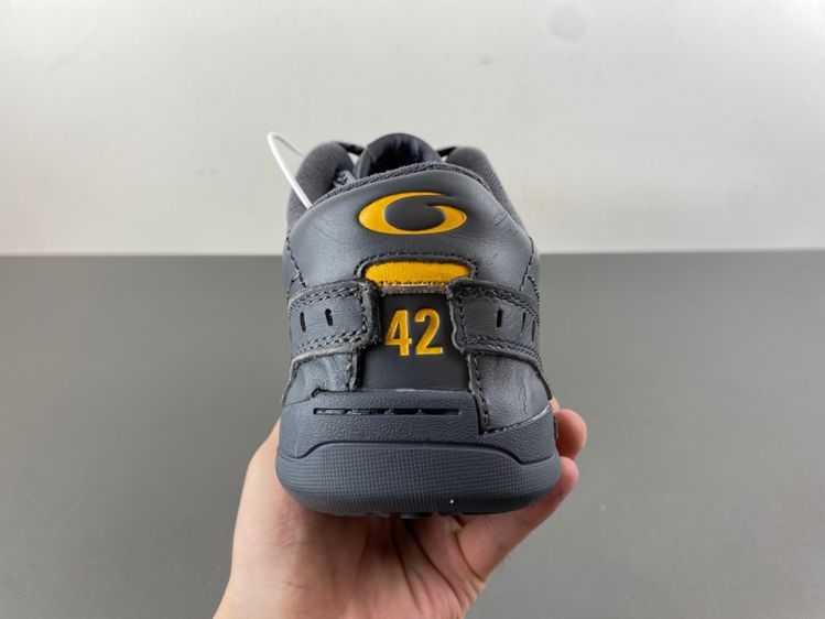 Balenciaga18