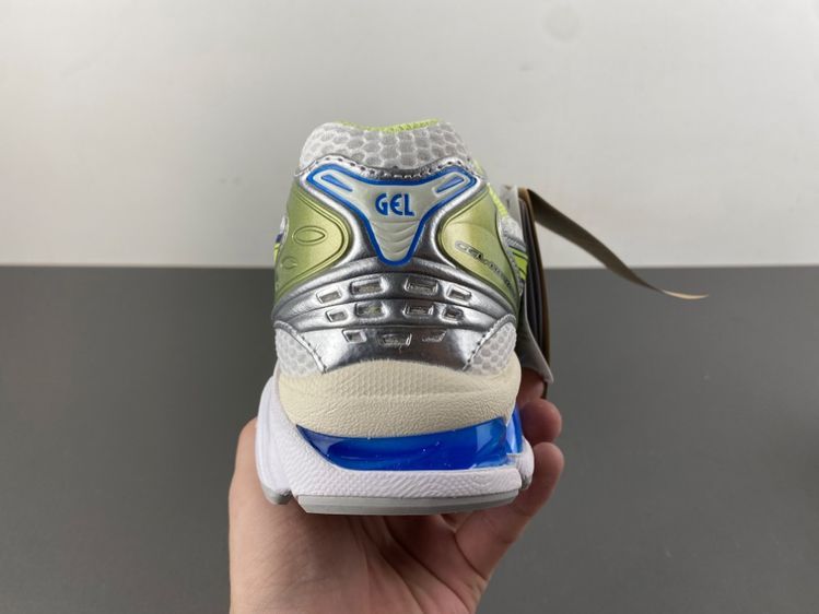ASICS GEL-Kayano 14