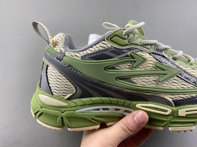 Off White