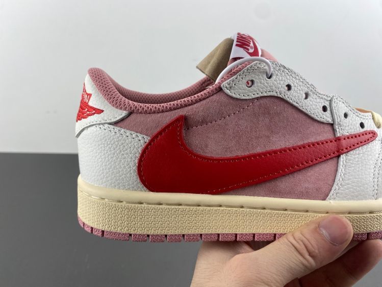 Travis Scott x Air Jordan 1 Low OG