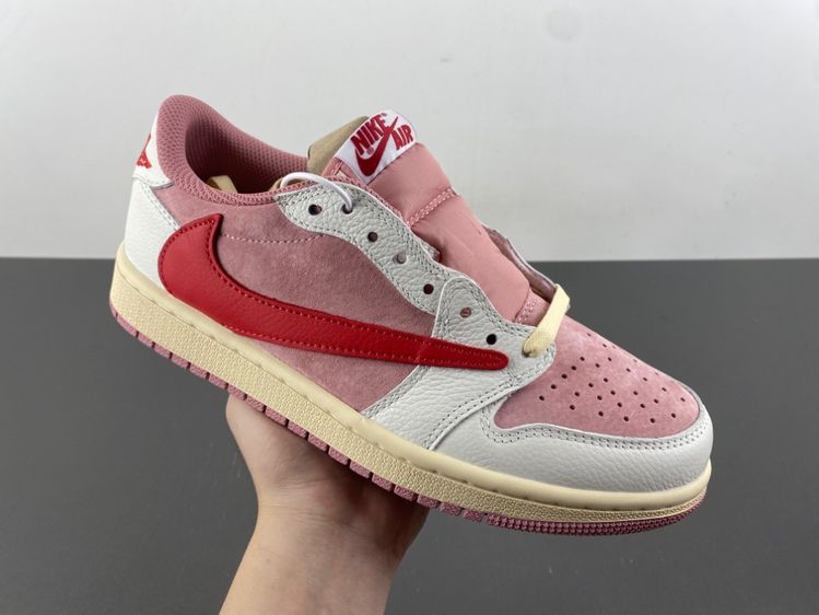 Travis Scott x Air Jordan 1 Low OG