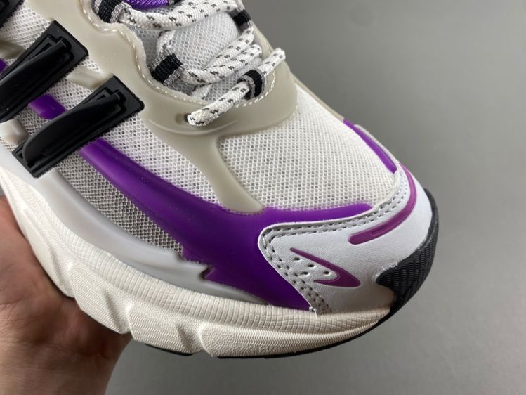 Pharrell x adidas Adistar Jellyfish