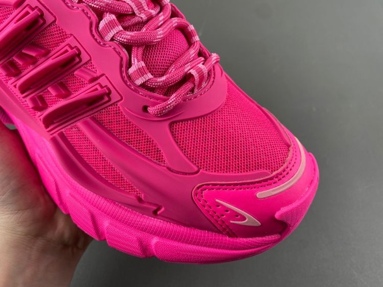 Pharrell x adidas Adistar Jellyfish