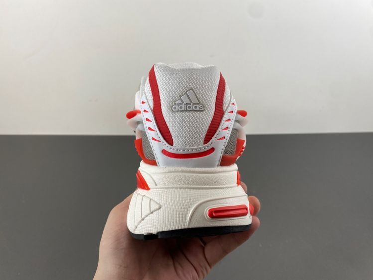 Pharrell x adidas Adistar Jellyfish