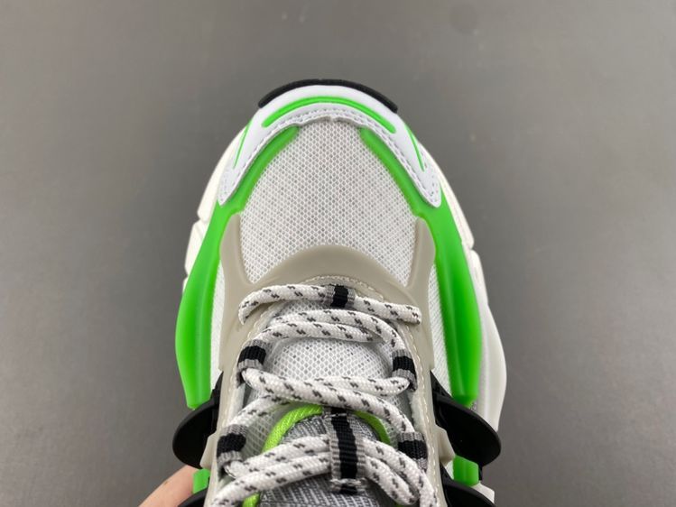 Pharrell x adidas Adistar Jellyfish