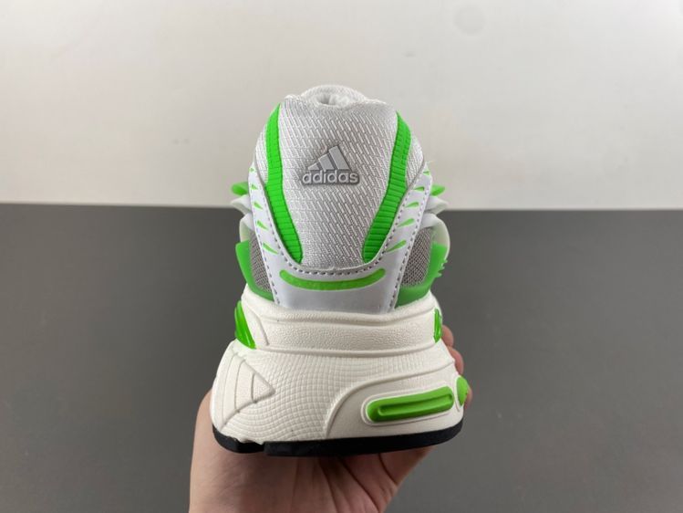 Pharrell x adidas Adistar Jellyfish