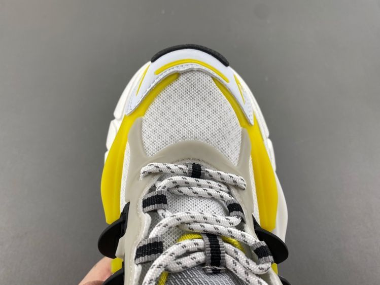 Pharrell x adidas Adistar Jellyfish
