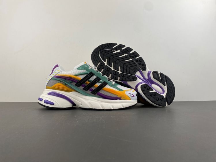 Pharrell x adidas Adistar Jellyfish