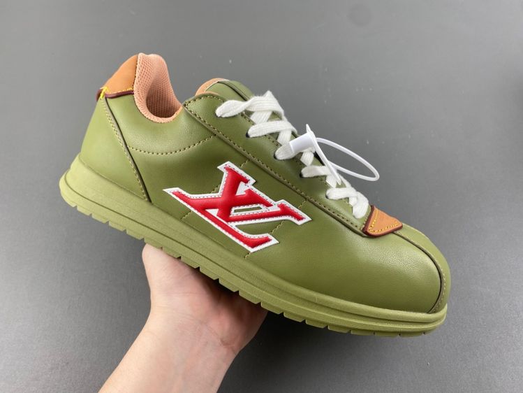 Louis Vuitton LV