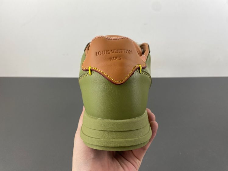 Louis Vuitton LV