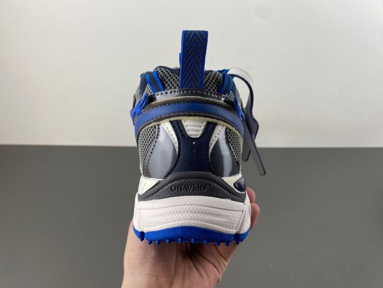 Off White 24