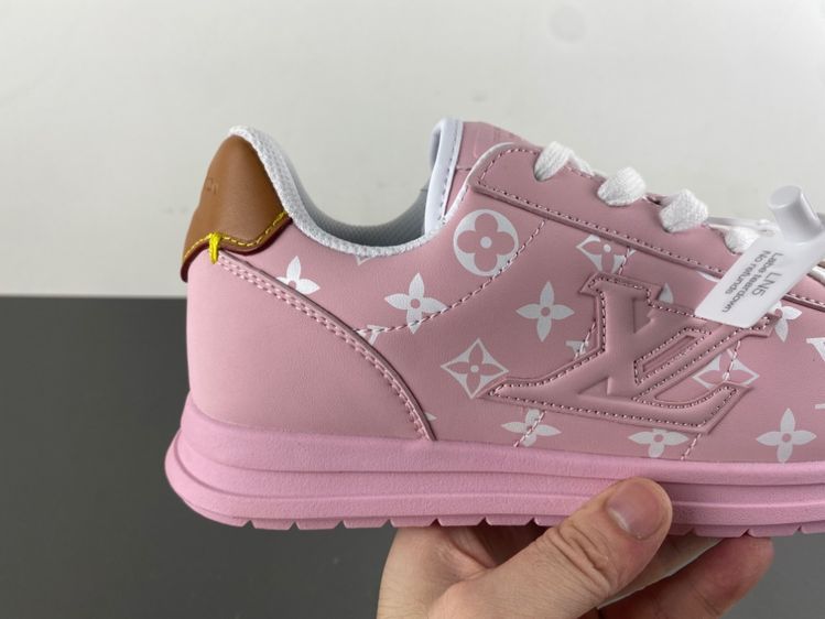 Louis Vuitton LV