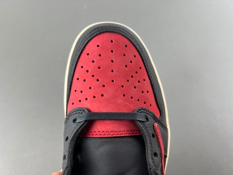 Travis Scott x Air Jordan 1 Low