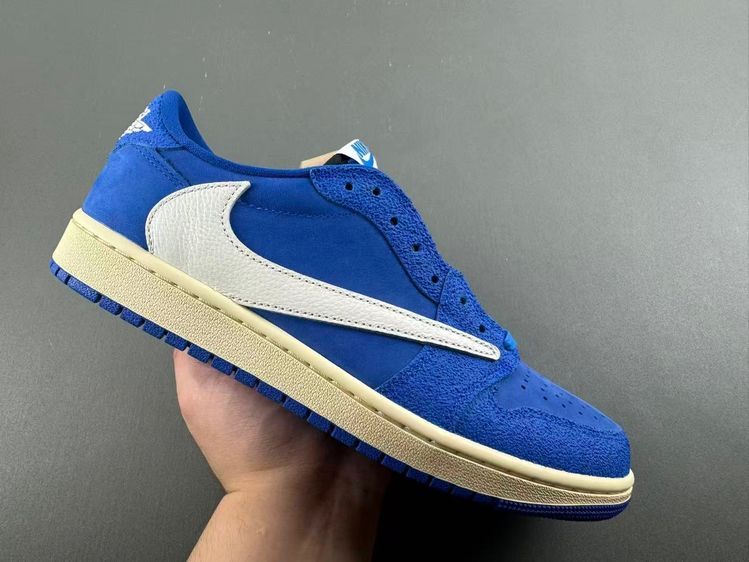 Travis Scott x Air Jordan 1 Low
