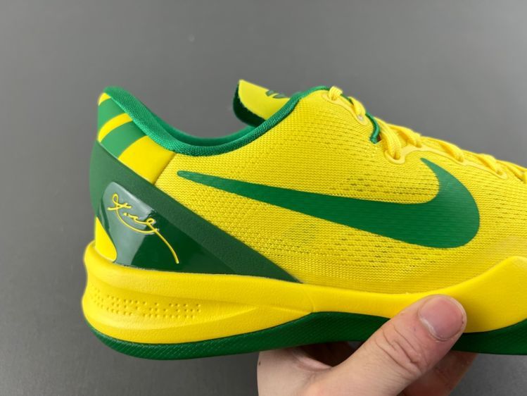 GX Batch   Nike Kobe 8 “OREGON DUCKS” PE PACK