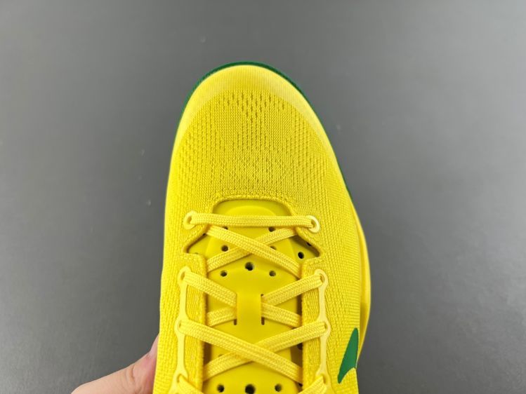 GX Batch   Nike Kobe 8 “OREGON DUCKS” PE PACK