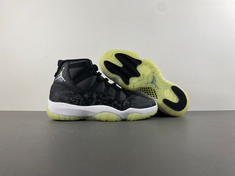 Air Jordan 11 “Sneaker School