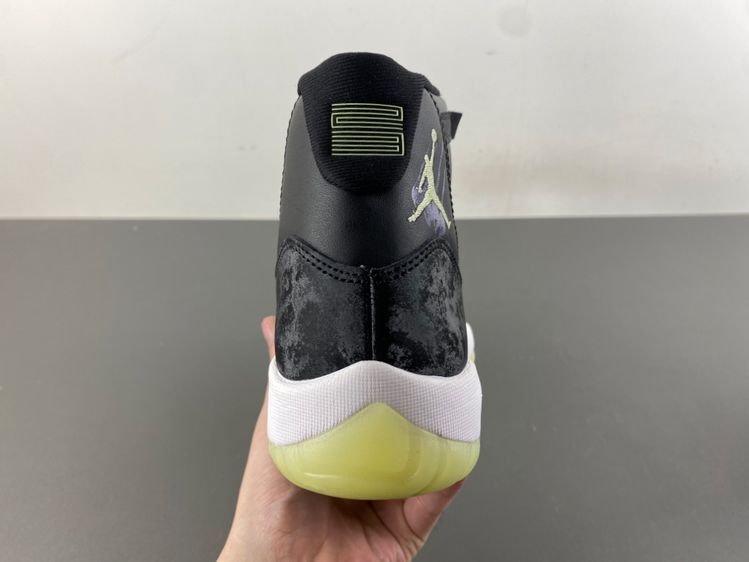 Air Jordan 11 “Sneaker School