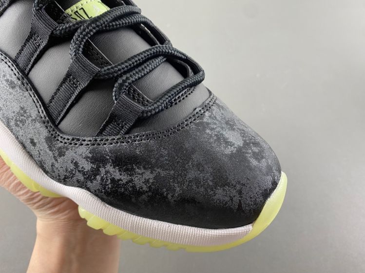 Air Jordan 11 “Sneaker School