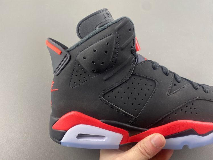 Air Jordan 6 “Reverse Infrared”2026