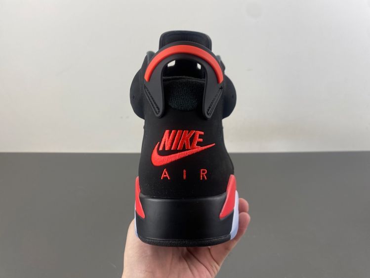 Air Jordan 6 “Reverse Infrared”2026