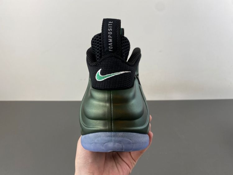 Nike Air Foamposite Pro “Pine Green”
