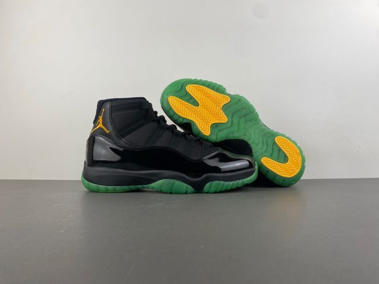 Air Jordan 11