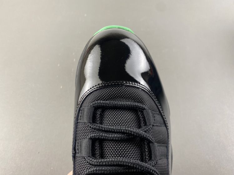 Air Jordan 11