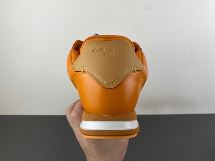 Louis Vuitton LV