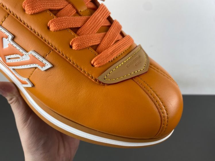 Louis Vuitton LV