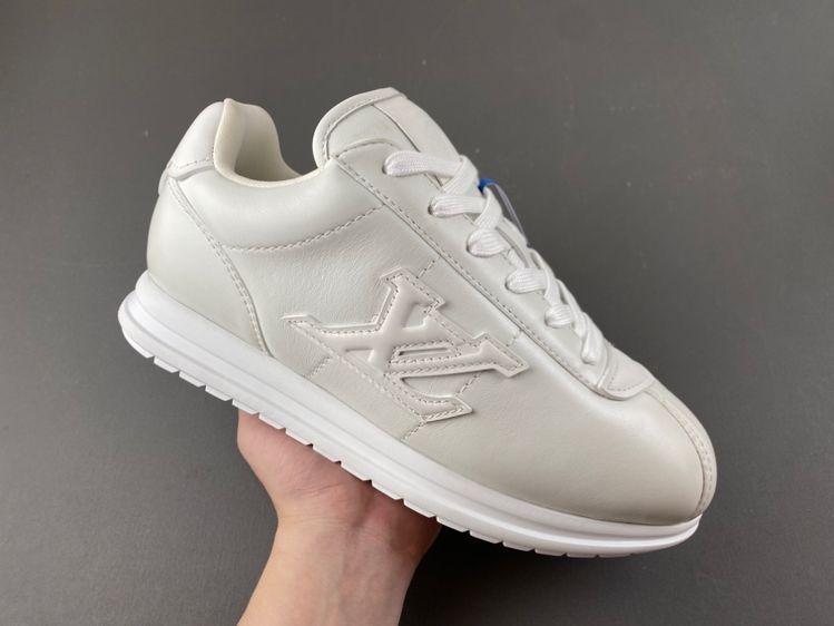 Louis Vuitton LV